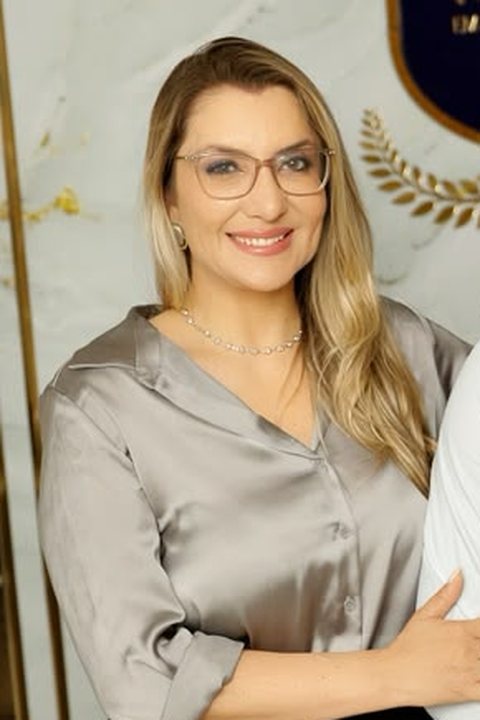 Carla Simões